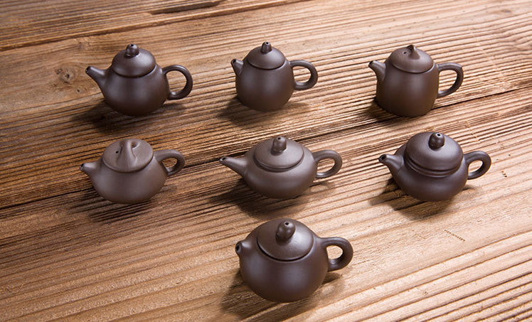 Gohobi Handmade Ceramic YiXing Clay Mini Teapot Ornament Tea pet