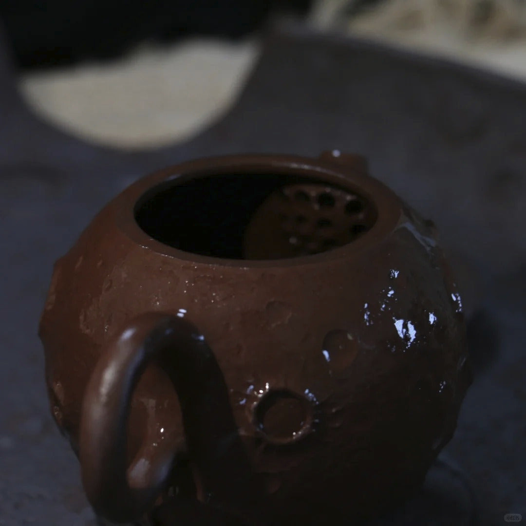 [奇怪先生 x Gohobi Gallery] Classic Moon Planet Teapot