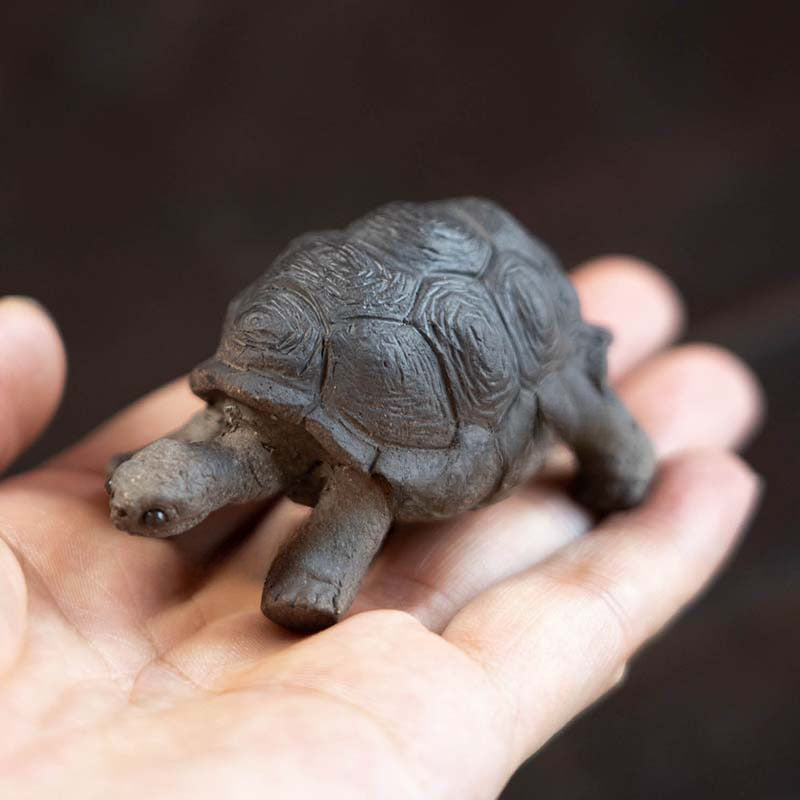 Gohobi Handmade Ceramic YiXing Clay Land Turtle Ornament Tea pet