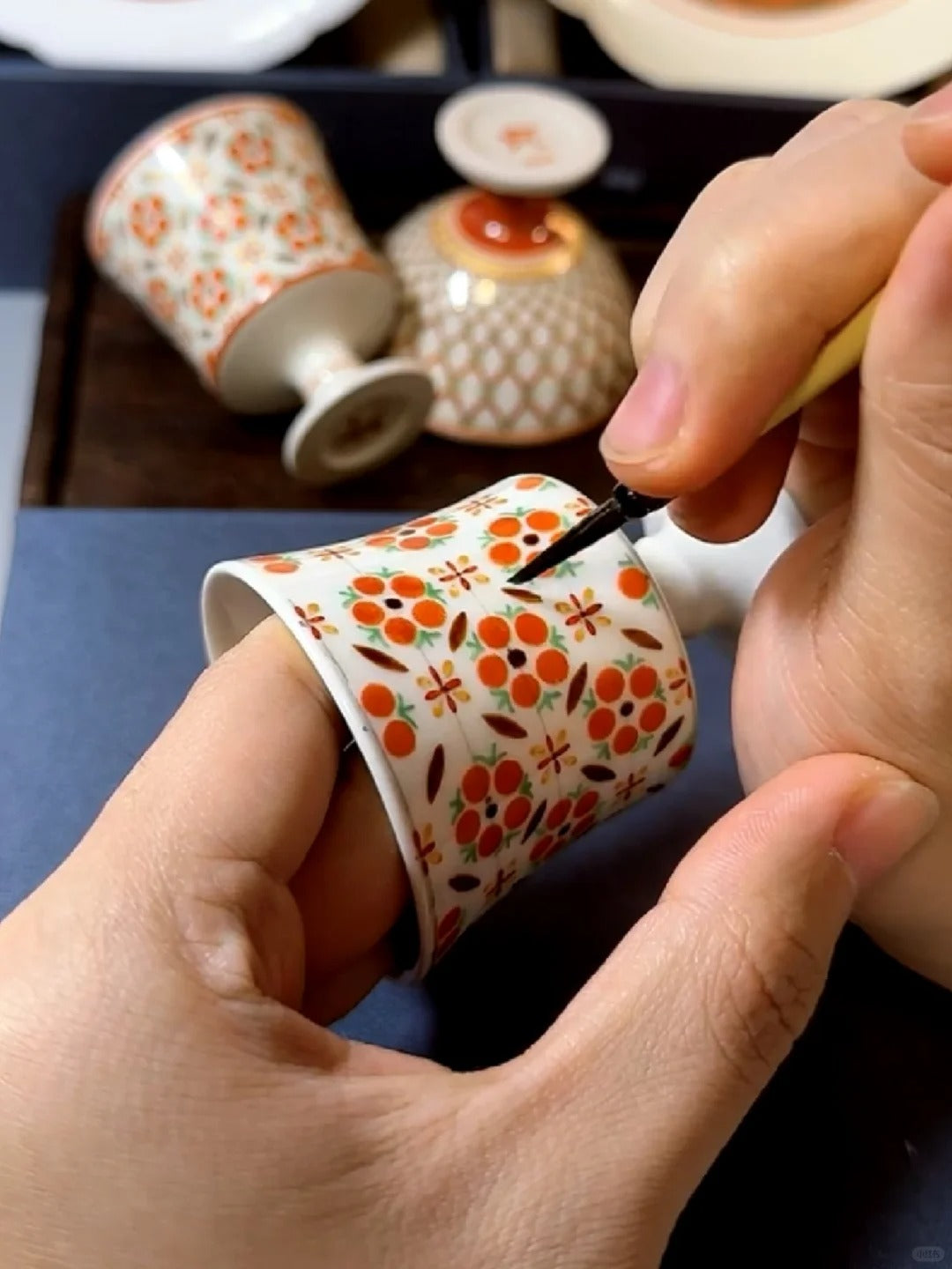 [Qinghetang x Gohobi Gallery] Hand-painted Golden Red Orange Lotus Tea Cup with Stem