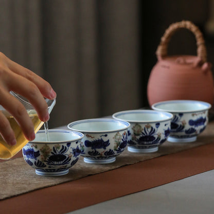 Tasse à thé en bois peinte à la main Gohobi en forme de poisson Yongle rouge, bleu et blanc pressé à la main