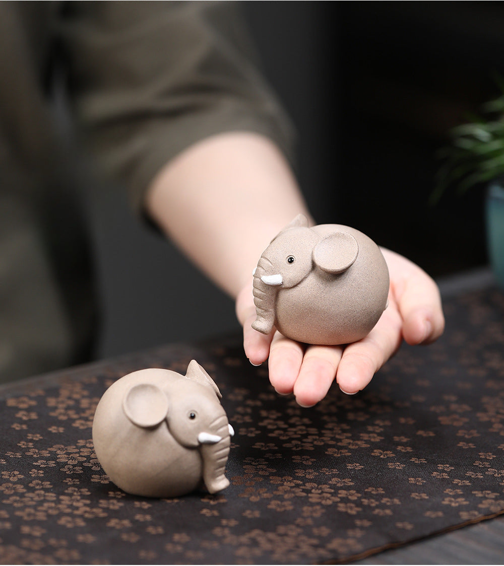 Gohobi Handmade Ceramic YiXing Clay Round Elephant Ornament Tea pet