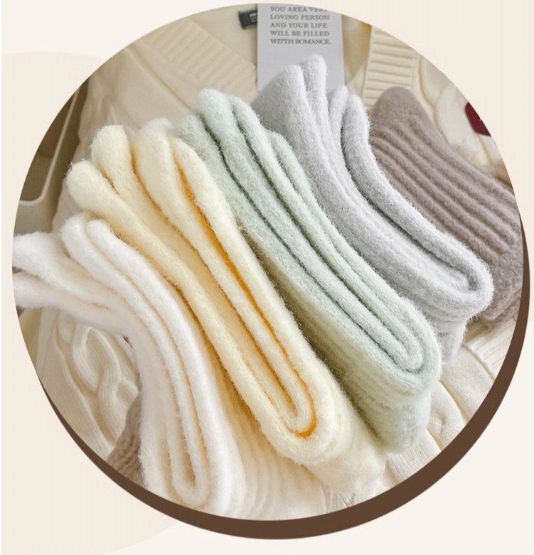 Chaussettes épaisses pour femmes automne et hiver, chaussettes chaudes en polaire épaisse imitation vison, chaussettes tube couleur unie à bande verticale, chaussettes de confinement pour sommeil d'hiver