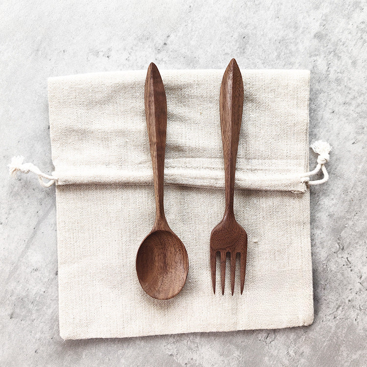 Gohobi Handmade Walnut Spoon and Fork 002