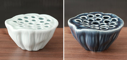 Vase de table blanc et bleu style japonais Gohobi Lotus