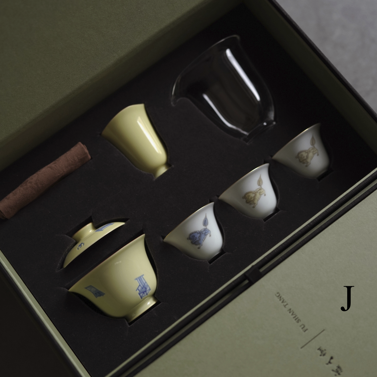 [賦山敘 x Gohobi] Jingdezhen Hand-Painted Kung Fu Tea Set Gift Box Set Limited