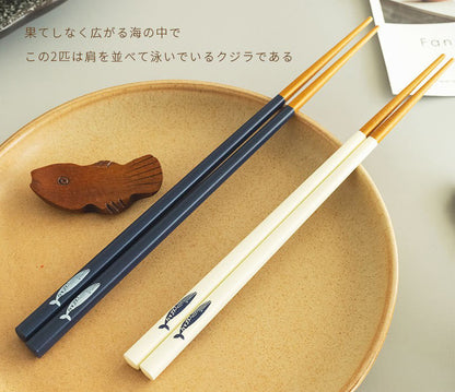 Gohobi SUNLIFE Japanese-Style Whale Wooden Chopsticks