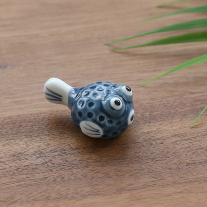 Gohobi Ceramic Puffers Fish Chopstick Rest