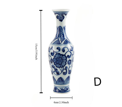 Vase en porcelaine bleu et blanc peint à la main Gohobi (classique)