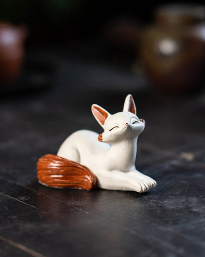 Gohobi Handmade Ceramic YiXing Clay Fox Ornament Tea pet