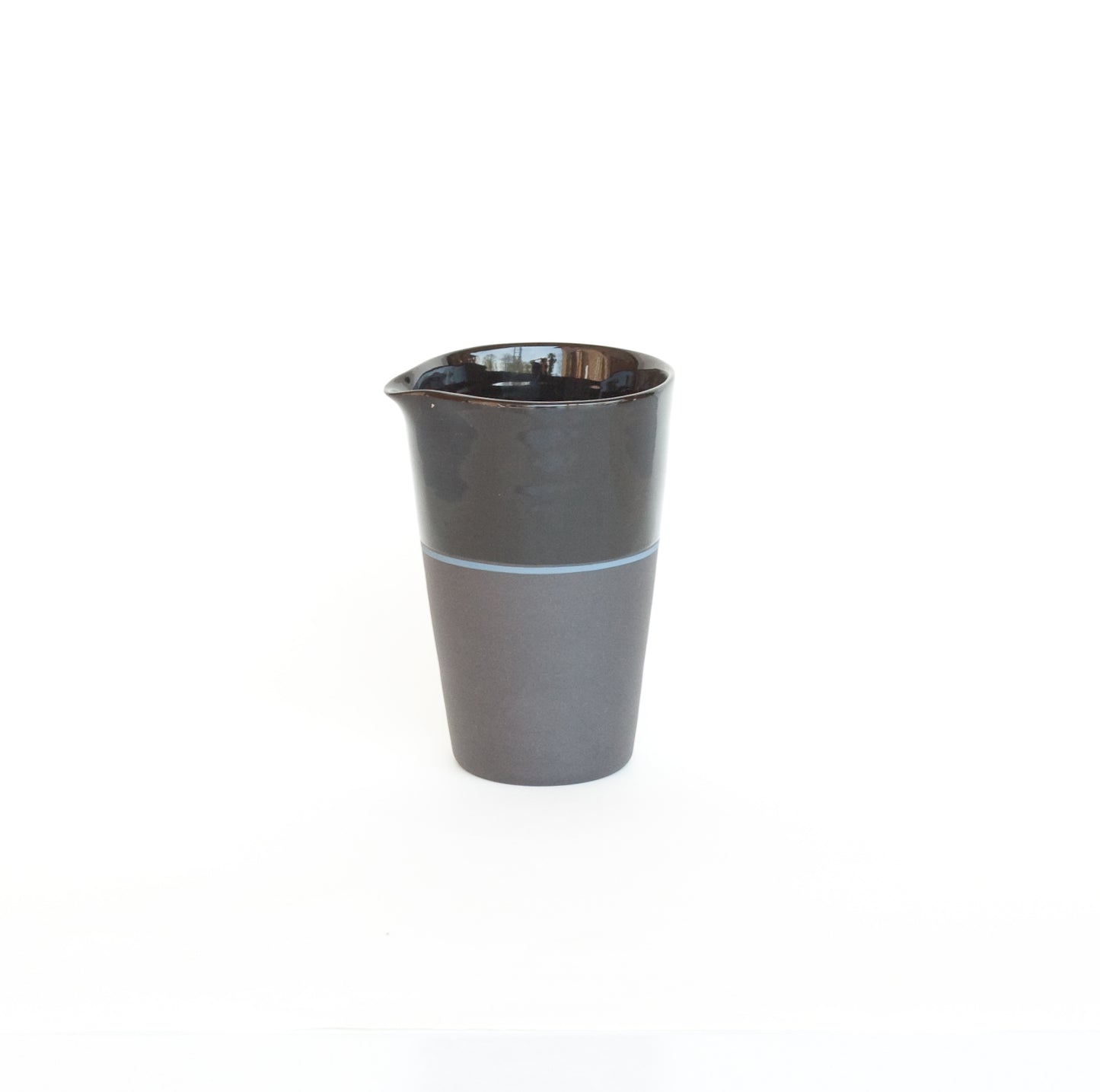 [Sue Ure x Gohobi] Black porcelain Medium jug