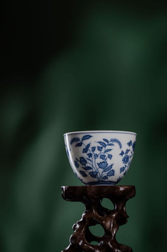 [清本源 x Gohobi Gallery] Blue and White Nine Autumns Prosperity Cup