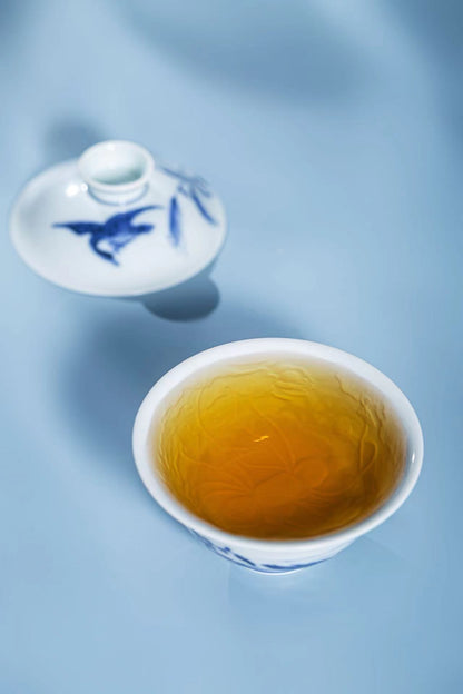 [清本源 x Gohobi Gallery] Gaiwan scène de lotus bleu et blanc et d'oie roseau