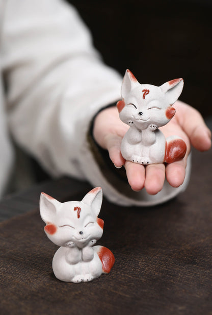 Gohobi Handmade Ceramic YiXing Clay Fox Ornament Tea pet