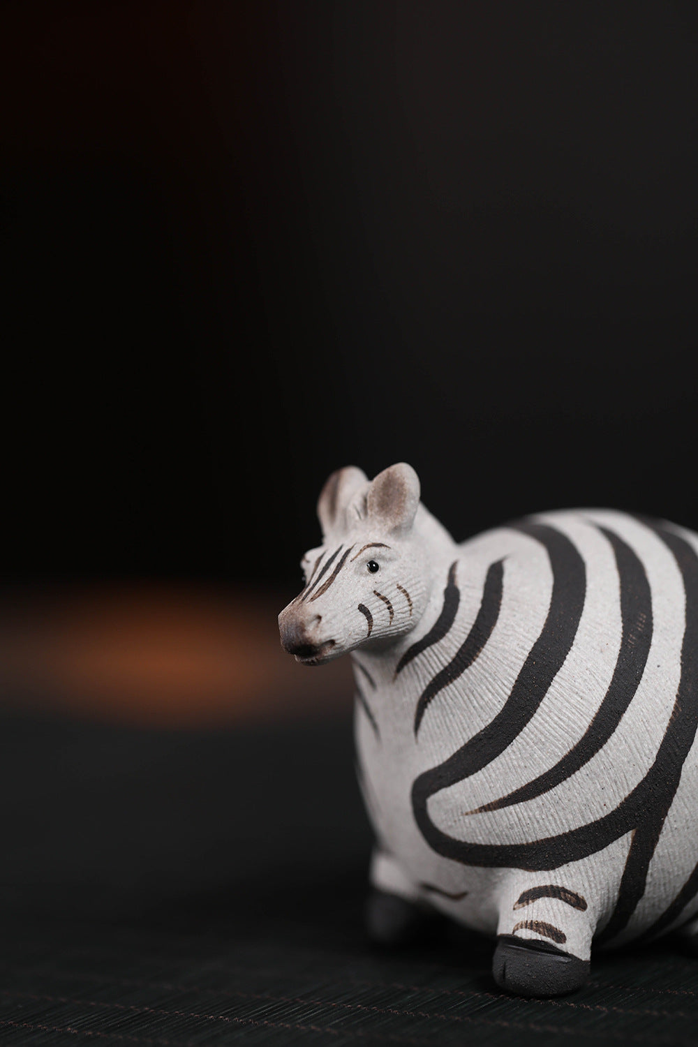 Gohobi Handmade Ceramic YiXing Clay Zebra Ornament Tea pet