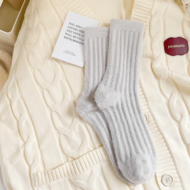 Chaussettes épaisses pour femmes automne et hiver, chaussettes chaudes en polaire épaisse imitation vison, chaussettes tube couleur unie à bande verticale, chaussettes de confinement pour sommeil d'hiver