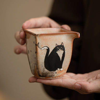 Gohobi Handmade Black Ink Hand-painted Cat Pitcher 002