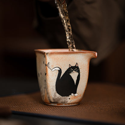 Gohobi Handmade Black Ink Hand-painted Cat Pitcher 002