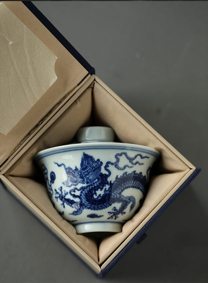 Gohobi Hand-painted Wood-fired Blue & White Dragon Porcelain Gaiwan