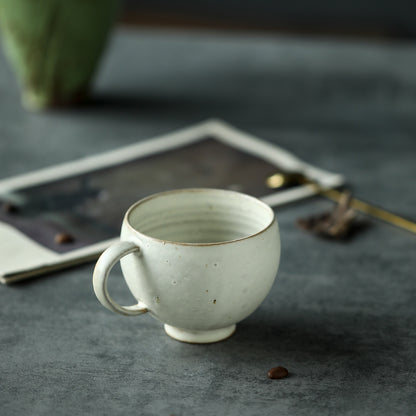 Gohobi Tasse à café blanche Kohiki en céramique classique et moderne faite à la main