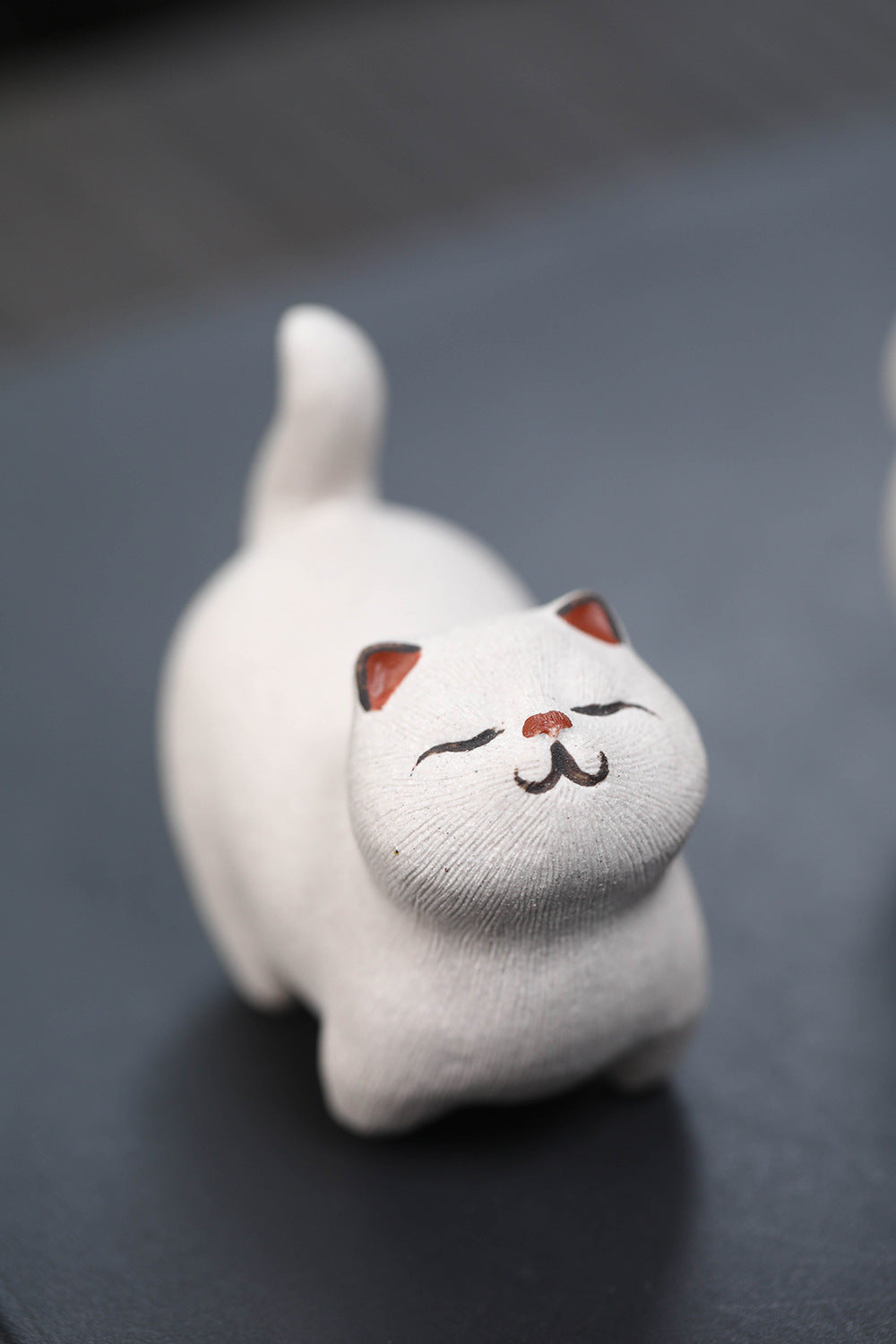 Gohobi Handmade Ceramic YiXing Clay Cat Ornament Tea pet