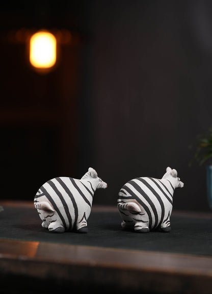 Gohobi Handmade Ceramic YiXing Clay Zebra Ornament Tea pet