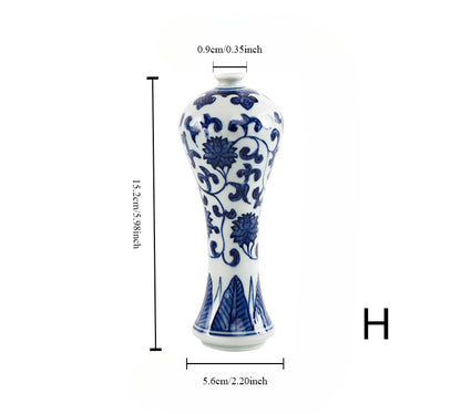 Vase en porcelaine bleu et blanc peint à la main Gohobi (classique)