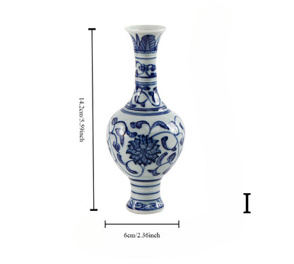 Vase en porcelaine bleu et blanc peint à la main Gohobi (classique)