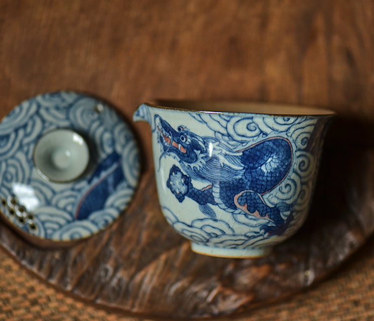 Gohobi Hand-painted Vintage Style Blue and White Dragon Gaiwan  Hohin Teapot