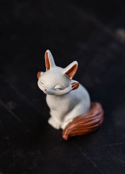 Gohobi Handmade Ceramic YiXing Clay Fox Ornament Tea pet