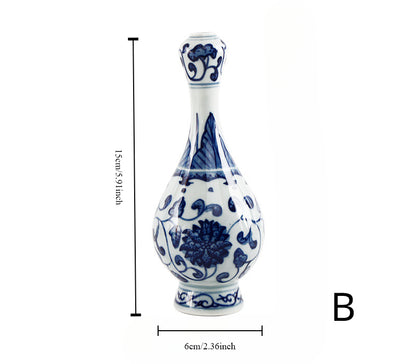 Vase en porcelaine bleu et blanc peint à la main Gohobi (classique)