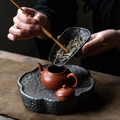 Cuillère à thé Gongfu en céramique noire et dorée de Gohobi