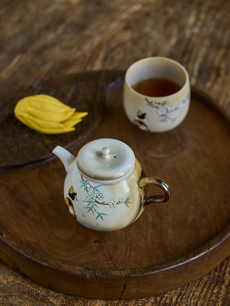 Gohobi Hand-Painted Orange Cat Teapot