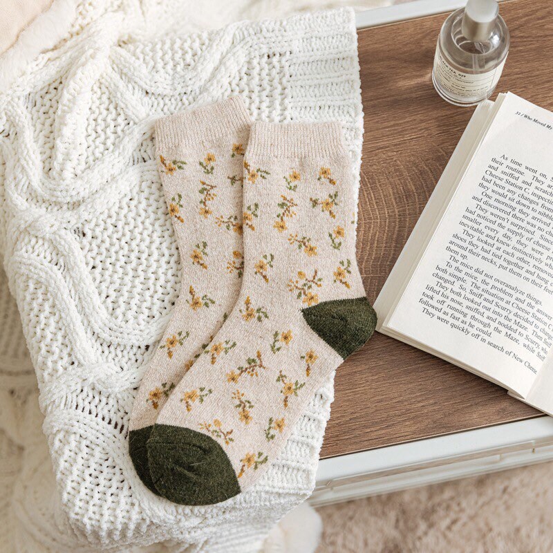 Floral wool socks Women Winter Socks gift wool flowers floral Korean Japanese green