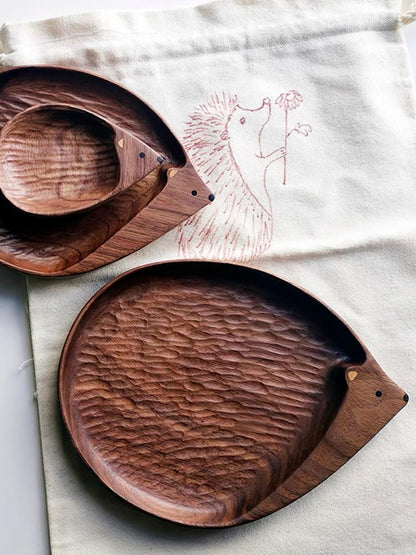 Gohobi Walnut Hedgehog Shape Tray