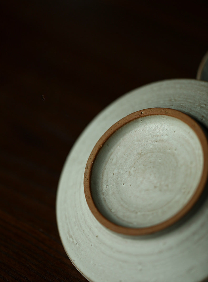 Gohobi Handmade Ceramic Kohiki White Coaster Plate