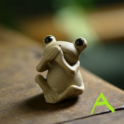 Gohobi Handmade frog ceramic Tea ornaments Tea pets Gongfu tea house warming birthday gift Japanese ornaments