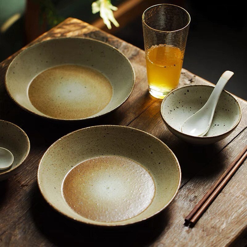 Japanese plates store and bowls