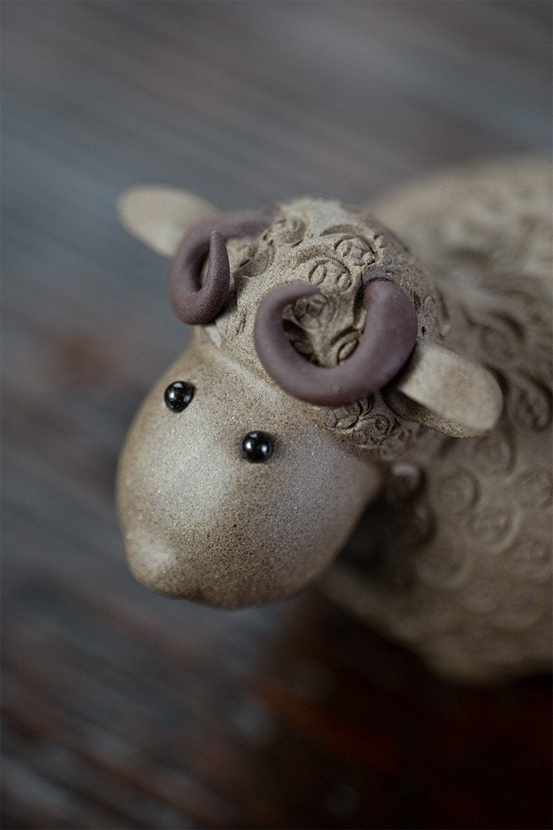 Gohobi Handmade sheep ornaments Tea pets ceramic YiXing clay  Chinese Gongfu tea Kung fu tea Japanese Chado unique ornaments