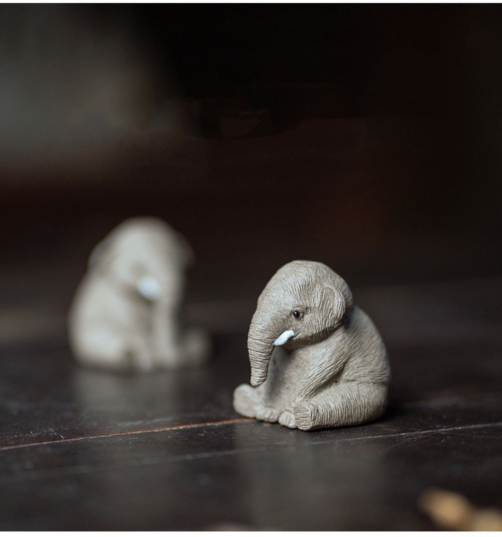 Cute Ceramic Elephant Tea Cup with Built in Tea Bag Holder - China