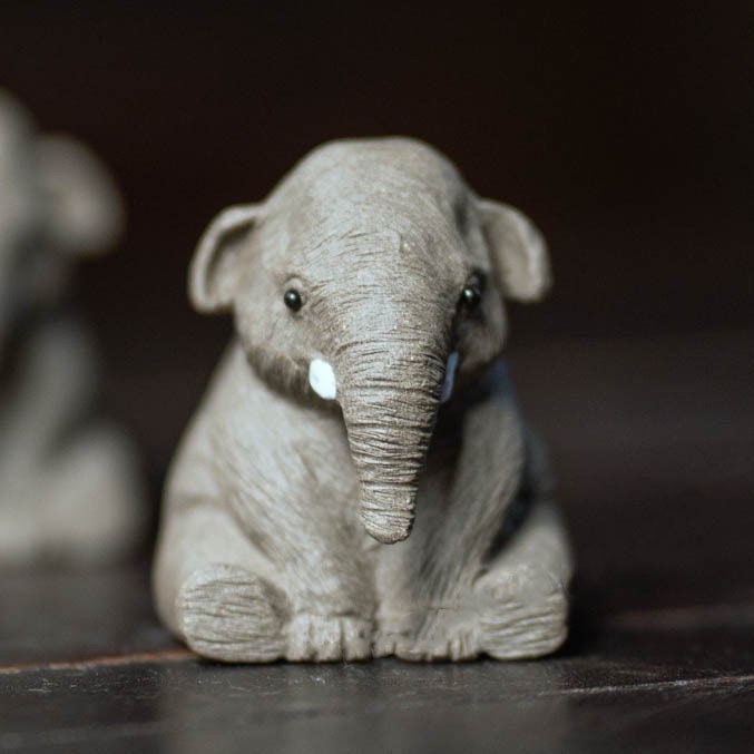 Handmade Yixing hot Zisha Clay Tea Pet Elephant FJ1211